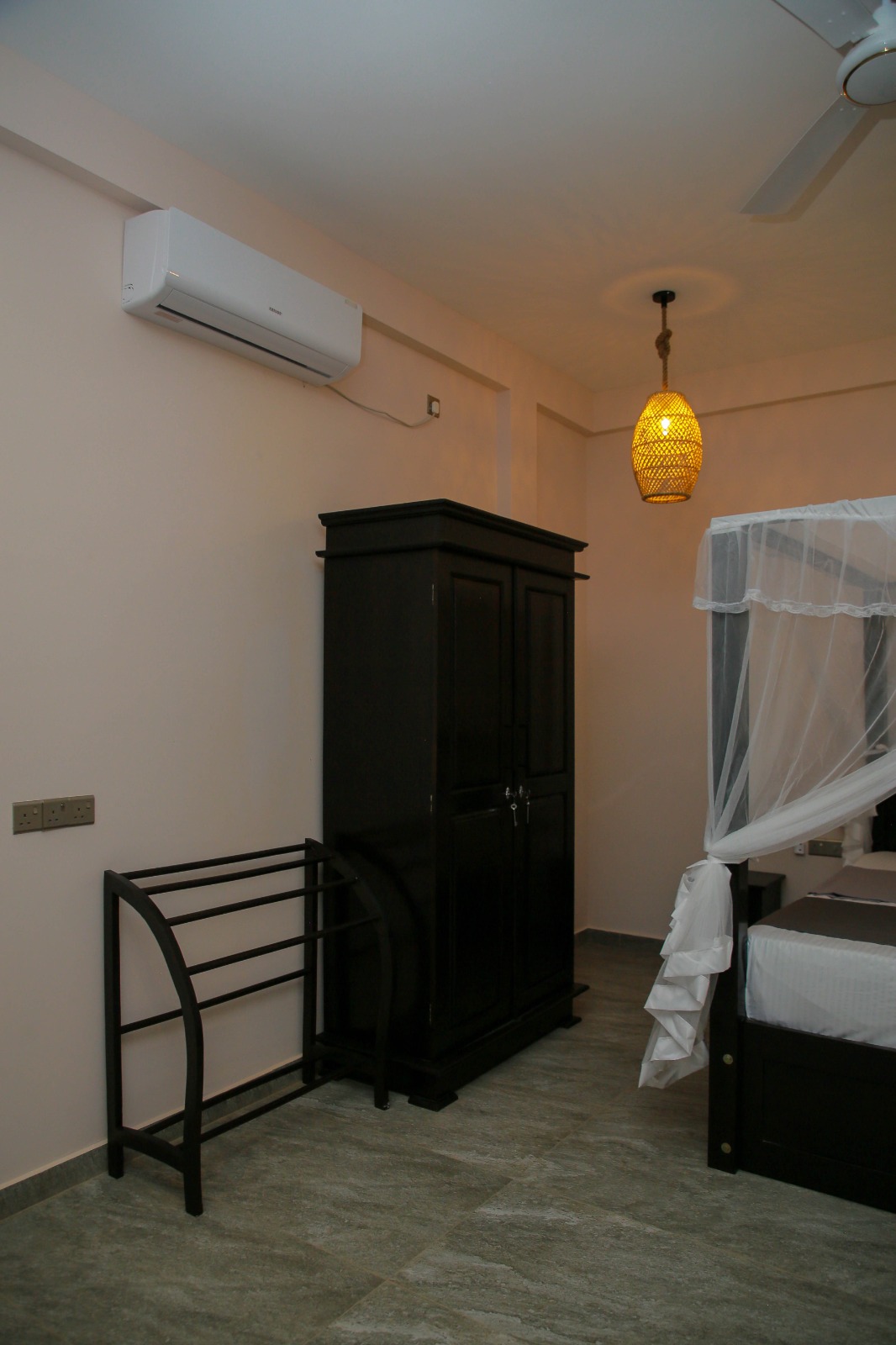 Room 103 — Double Room — photo 5